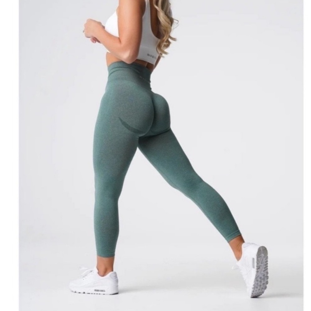 NVGTN Contour Seamless Leggings Forest Green Size Small